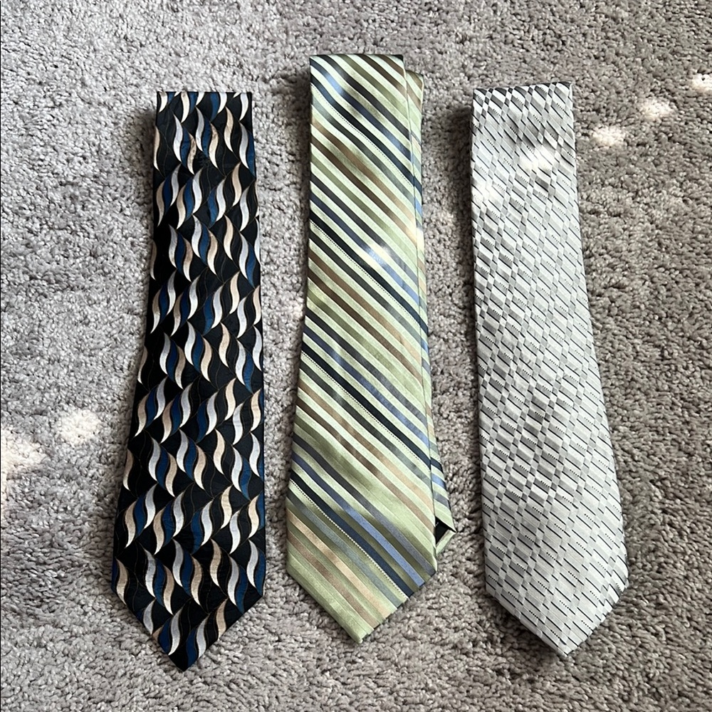 EUC Men's Tie Set - Black, Green, Gray